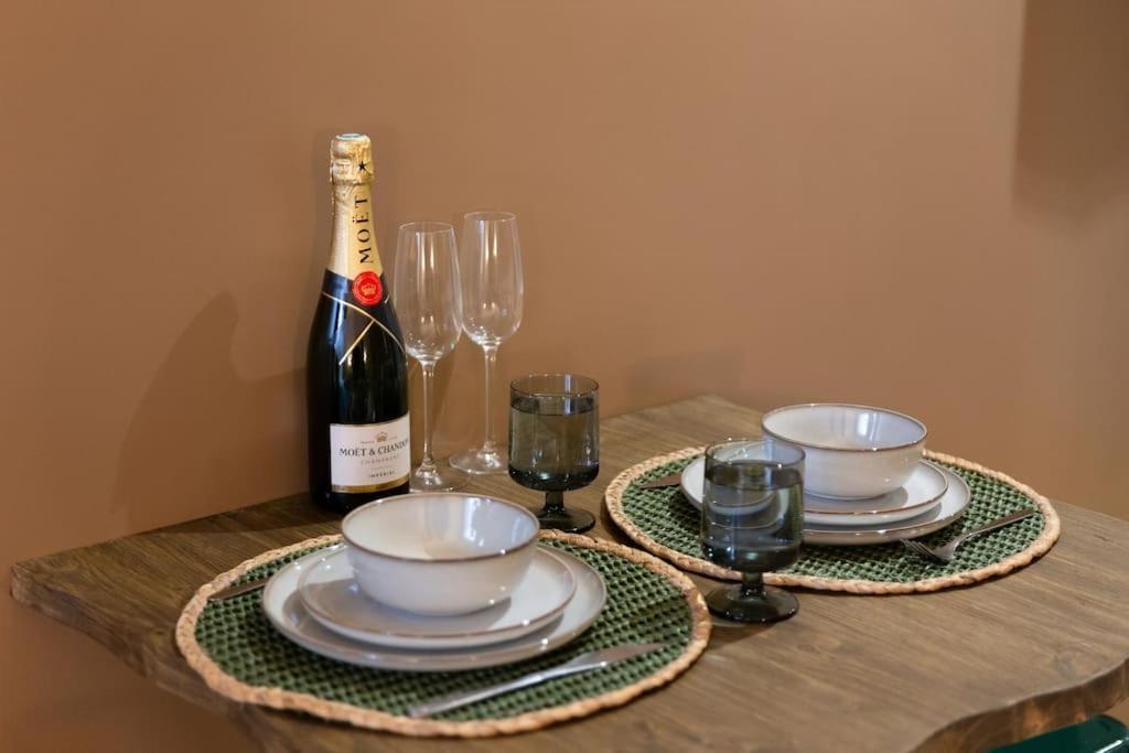 Apartamento Life Room-jacuzzi-netflix-acces-24/7-prive