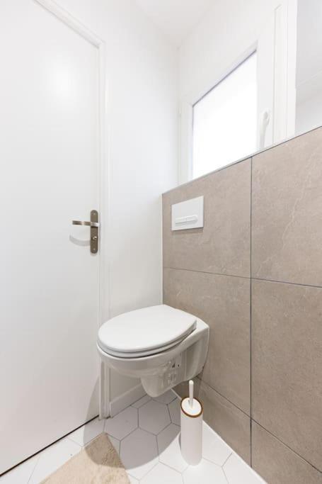Life Room-jacuzzi-netflix-acces-24/7-prive Apartment